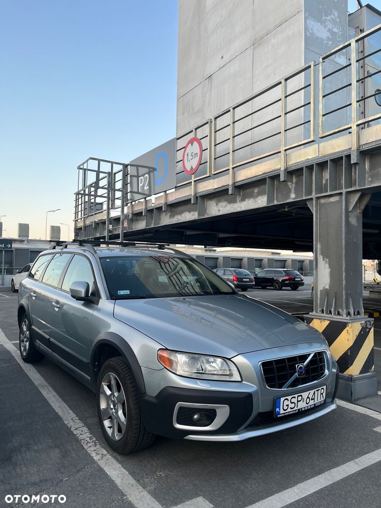 Volvo XC 70 D5 AWD Kinetic - 32