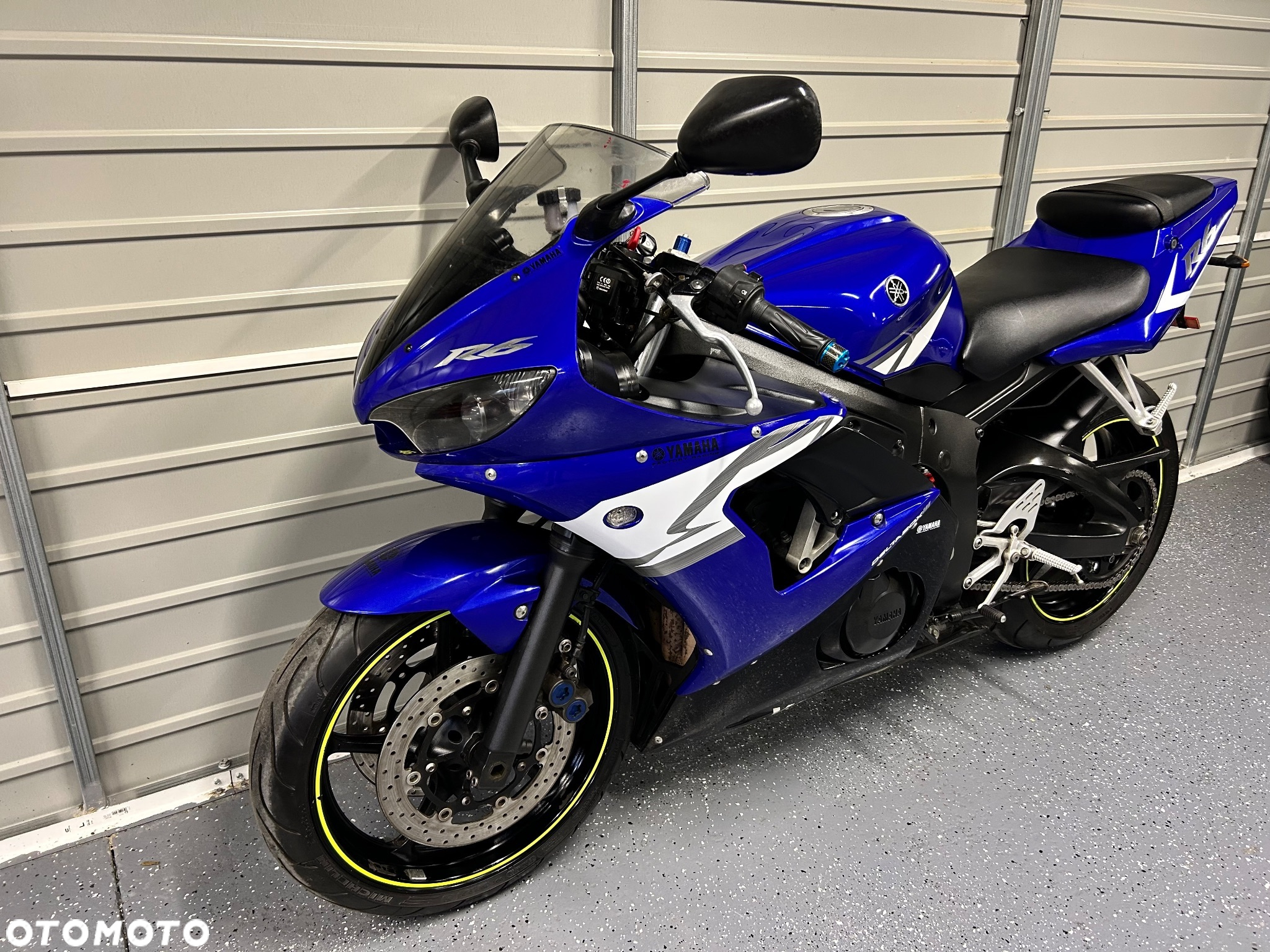 Yamaha R6 - 5