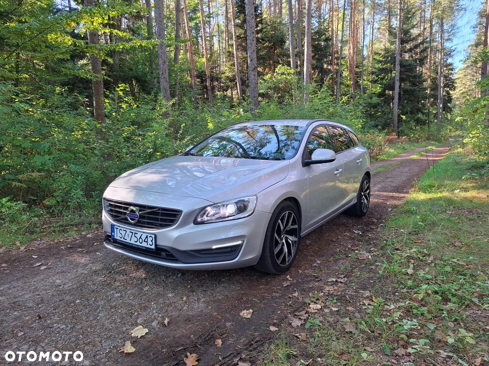 Volvo V60 D4 Drive-E Dynamic Edition (Kinetic) - 6
