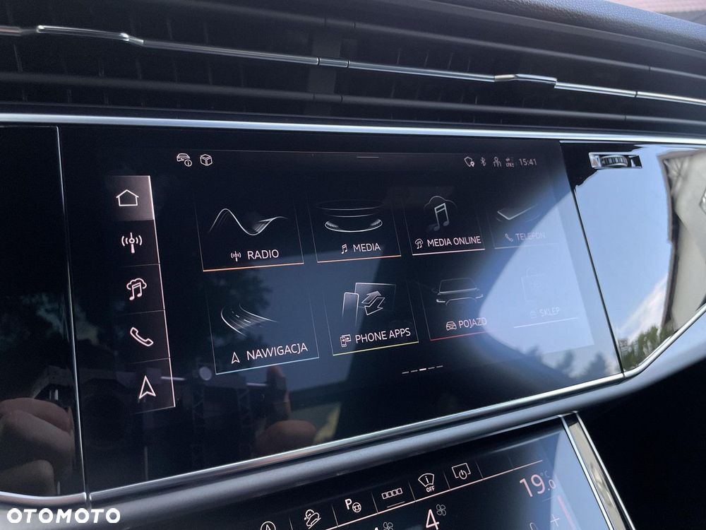 Audi Q7 - 36