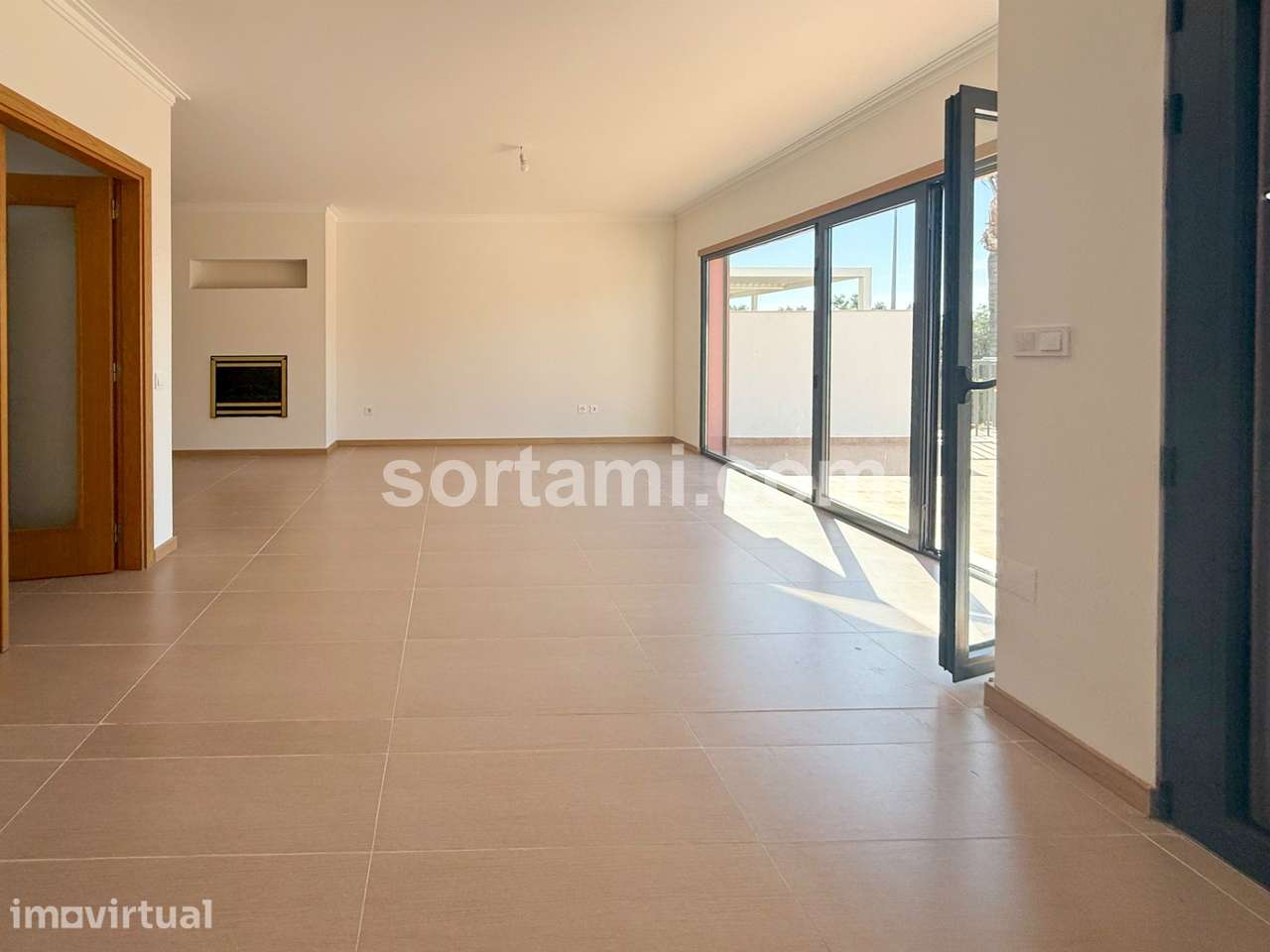 Moradia em Banda T2+1 Venda em Guia,Albufeira - Grande imagem: 4/31