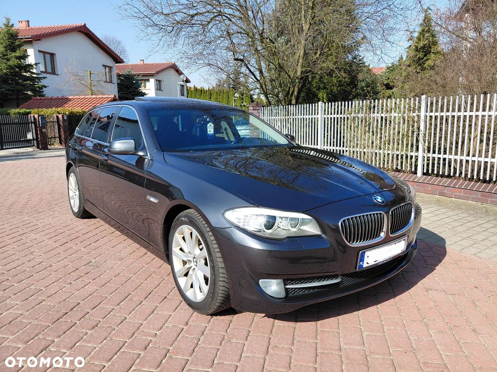 BMW Seria 5 520d Modern Line - 1