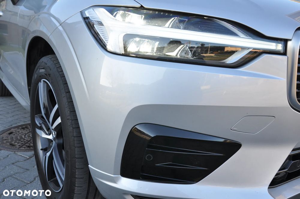 Volvo XC 60 D4 SCR R-Design - 9