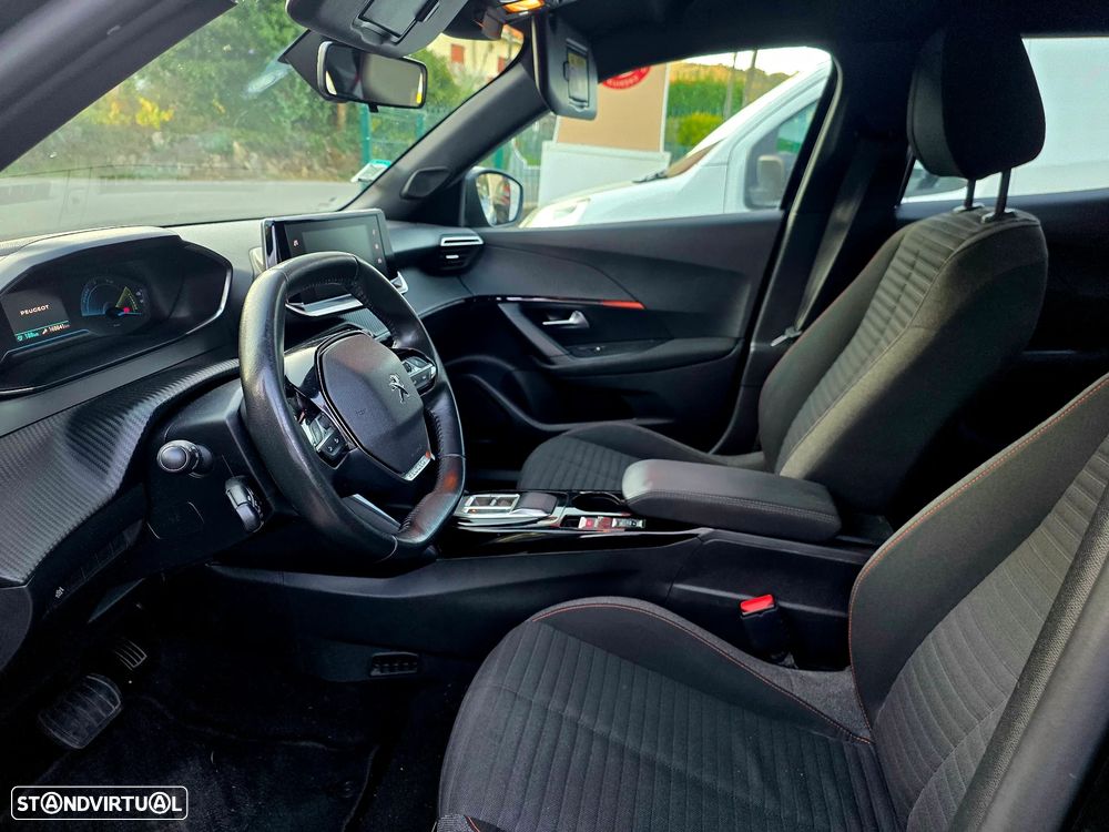 Peugeot e-2008 50 kWh Active Pack - 8