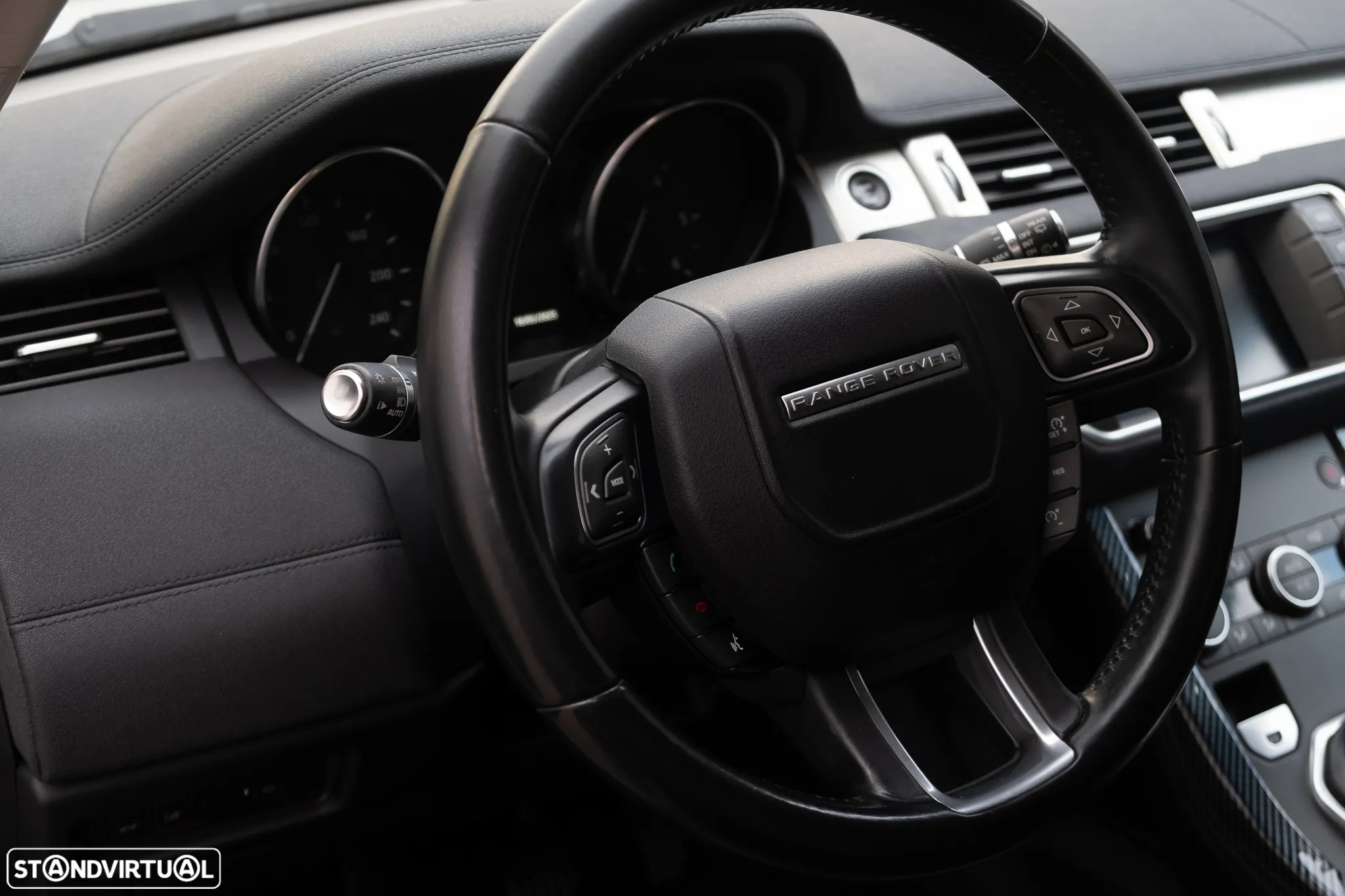 Land Rover Range Rover Evoque 2.0 eD4 SE - 28