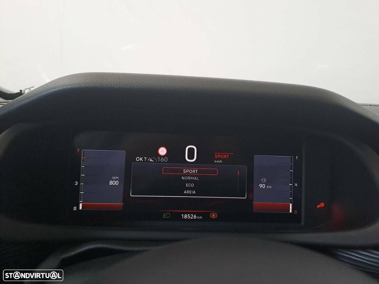 Jeep Avenger 1.2 GSE T3 Altitude - 19