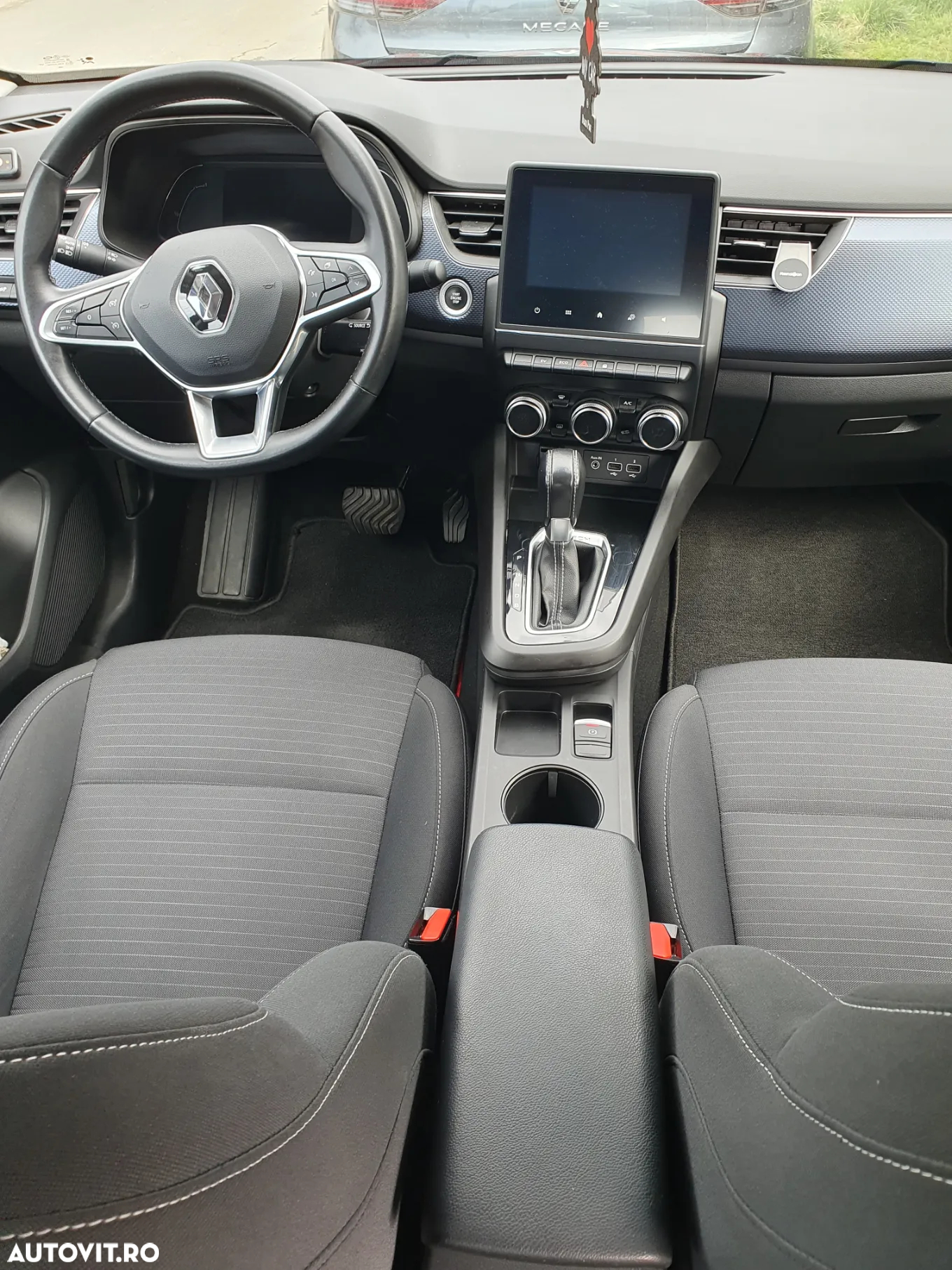 Renault Arkana - 11