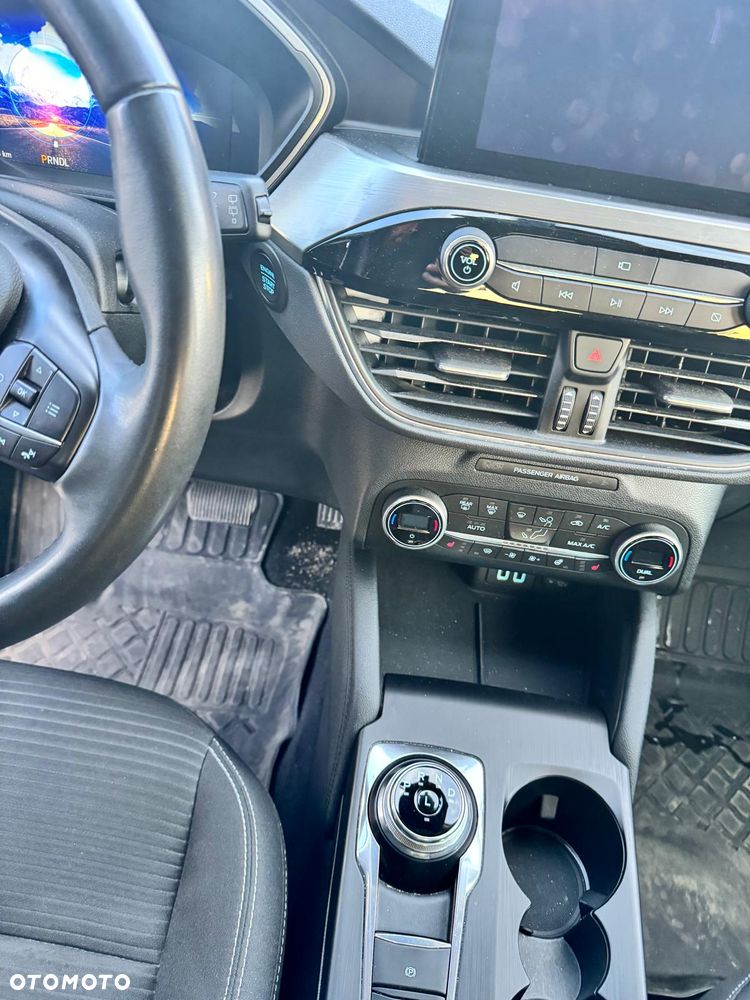 Ford Kuga 2.5 FHEV FWD Titanium - 11