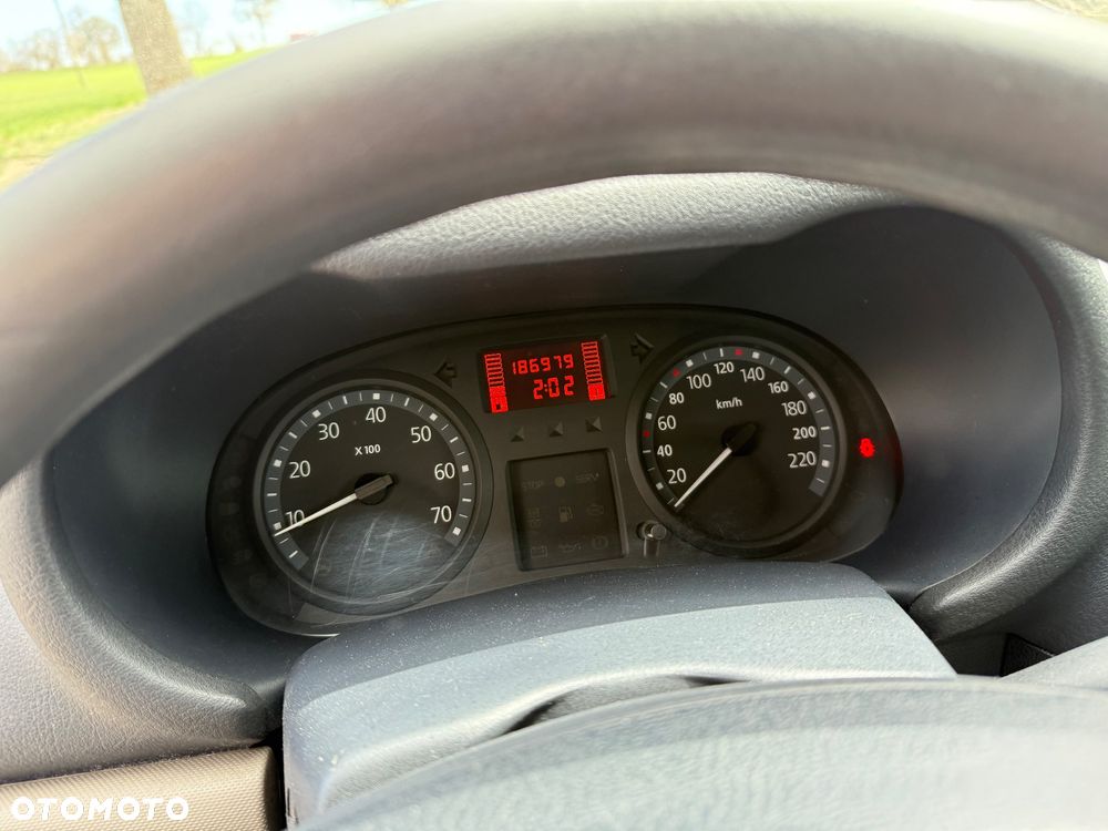 Renault Clio 1.2 Free - 7