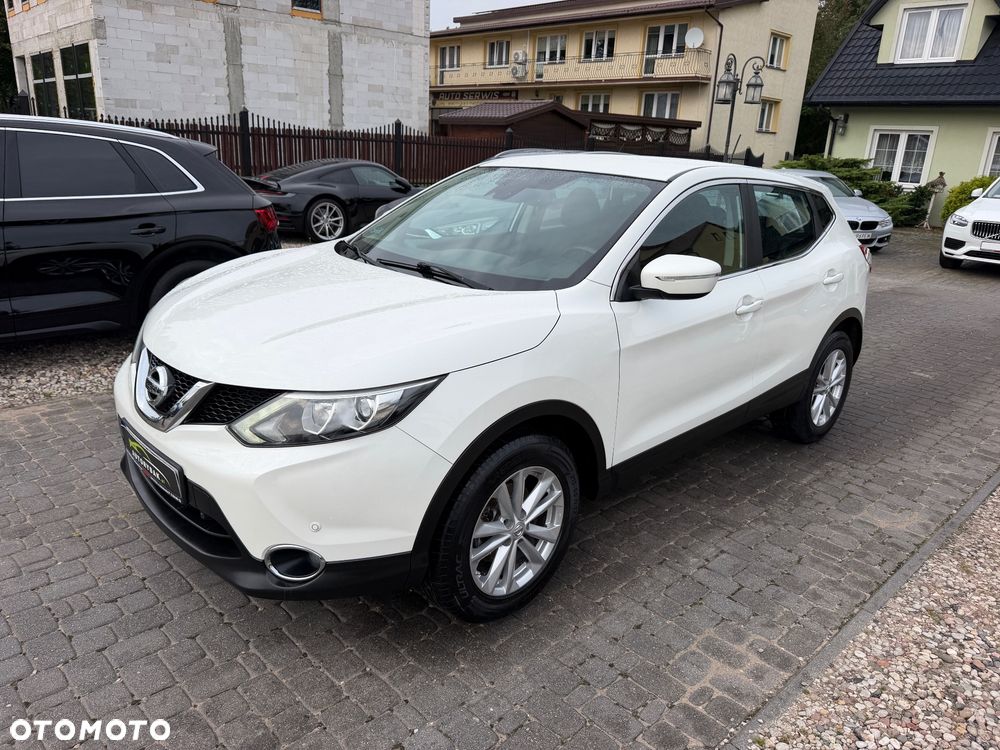 Nissan Qashqai 1.2 DIG-T N-Connecta EU6 - 24