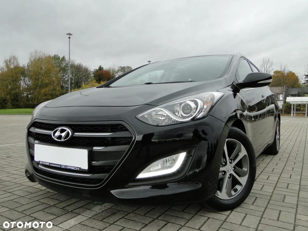 Hyundai i30 Kombi 1.6 CRDI Premium - 34