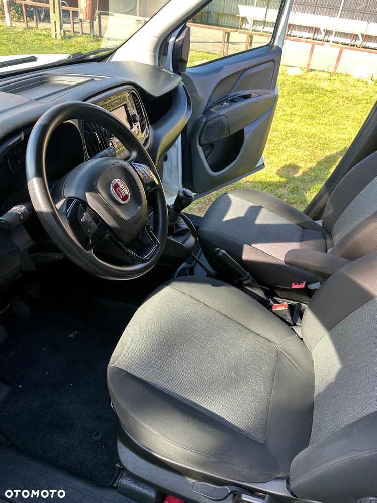 Fiat DOBLO - 38