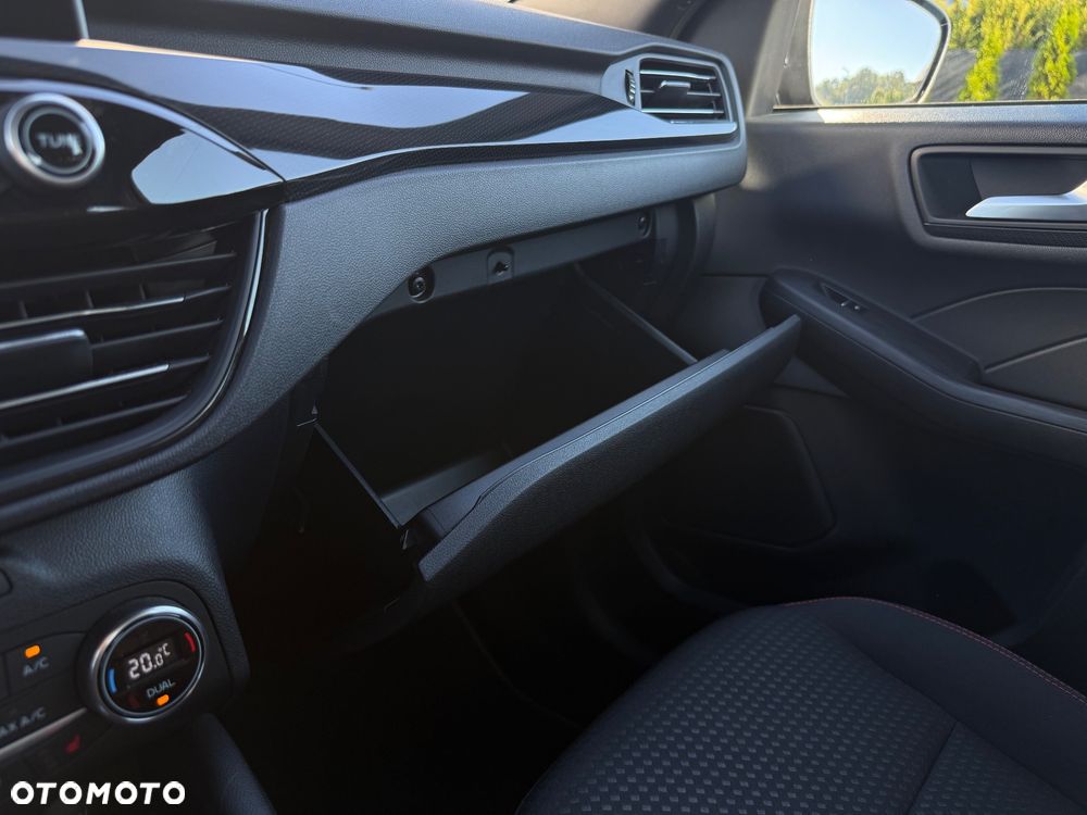 Ford Kuga 2.5 FHEV FWD ST-Line - 28