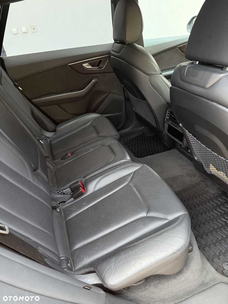 Audi Q8 50 TDI mHEV Quattro Tiptronic - 9