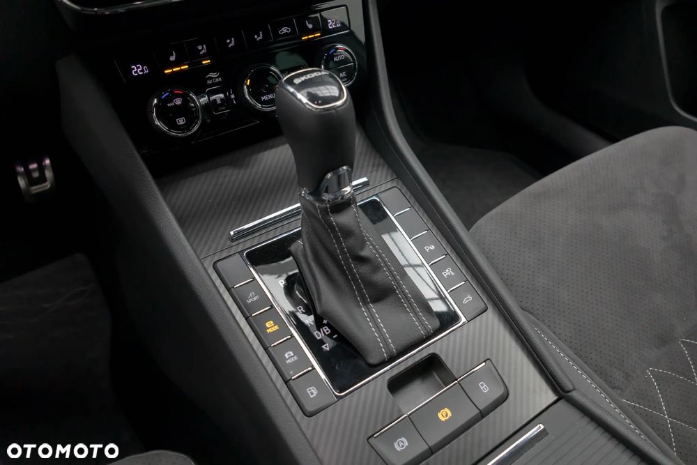 Skoda Superb 1.4 TSI Plug-In Hybrid Sportline DSG - 30