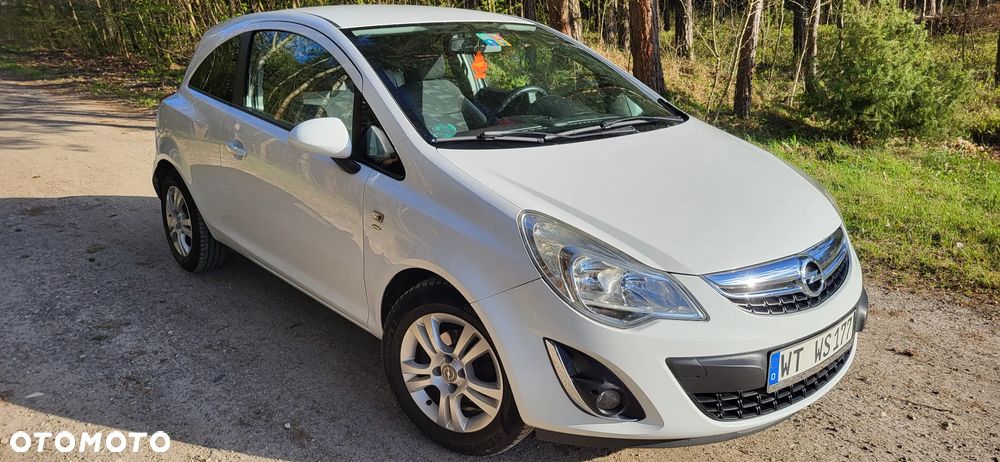 Opel Corsa 1.4 16V Satellite - 2