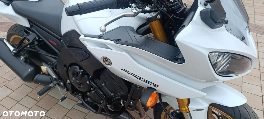 Yamaha FZ8 - 22