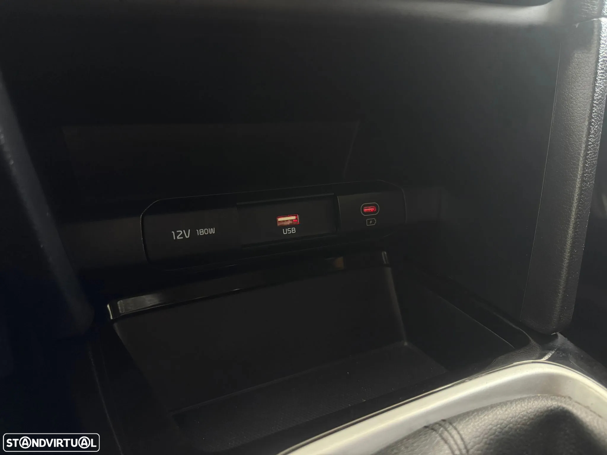 Kia Ceed SW 1.6 CRDi MHEV Dynamic - 29