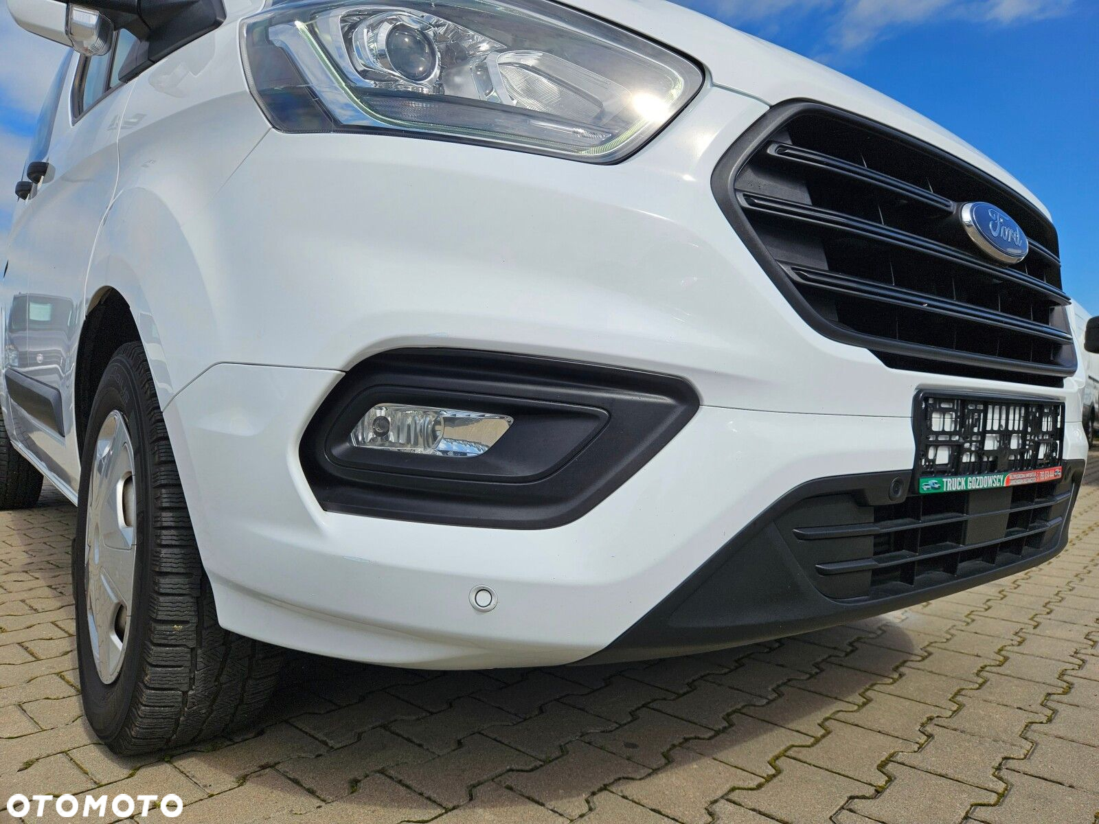 Ford transit-custom L2H1 *89900zł NETTO* Brygadówka 6 osób 2.0TdCi/170KM - 13