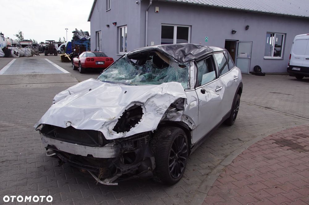 Auto na części - Mini Clubman II Lift 1.5 136 KM B38A15M1 7DCT300 A62 2019R Silnik Skrzynia Drzwi Klapa Szyba Lampa Deska Kokpit Sterownik Moduł Czujnik Licznik Wyświetlacz Kierownica - 1