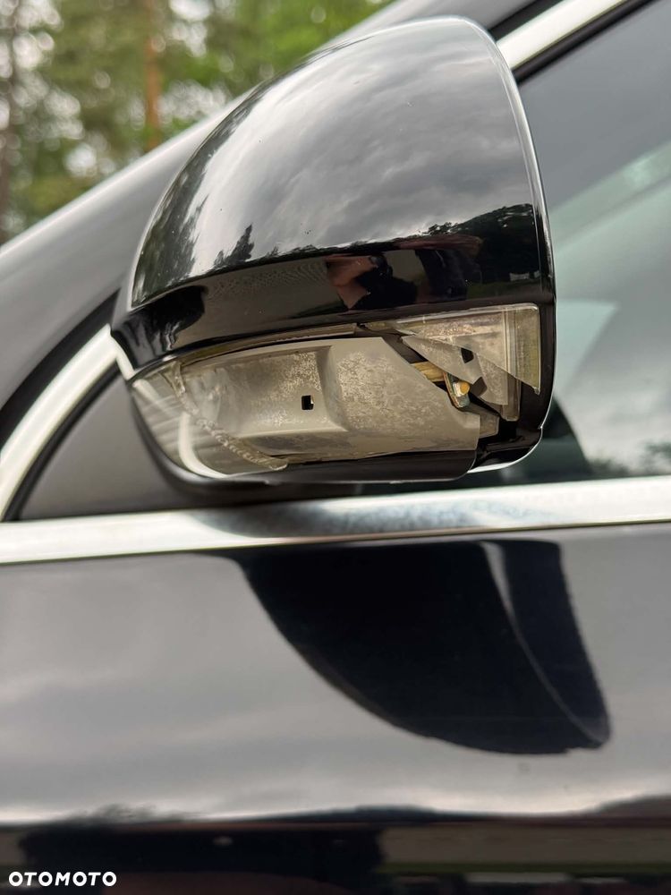 Volkswagen Passat 2.0 TDI DPF Sportline DSG - 29
