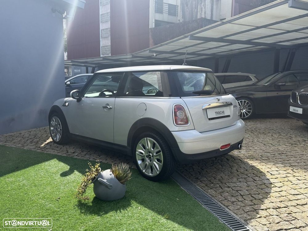 MINI 3 Portas Cooper D 50 Camden - 20