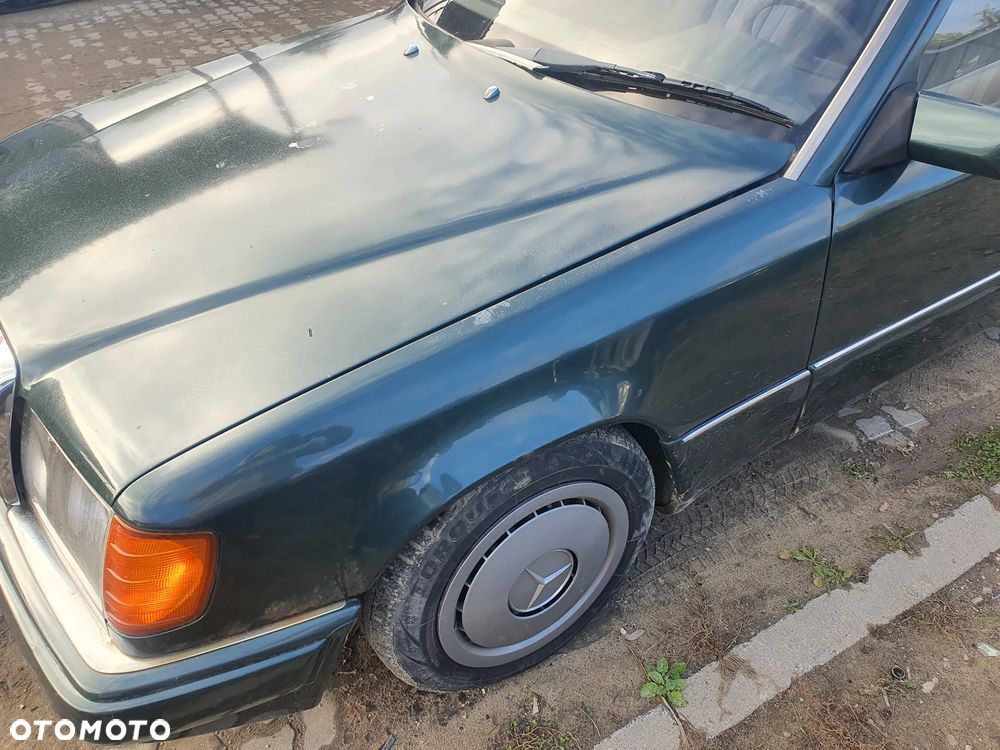 mercedes w124 maska zderzak lampa grill błotnik drzwi zbiornik paliwa szyba lusterko klamka - 5