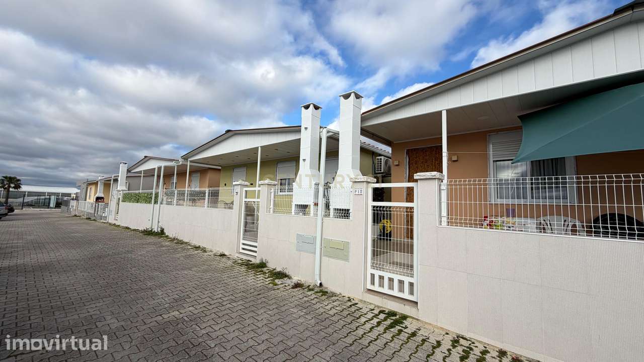 MORADIA T2 NOVA E MODERNA NO PARQUE VERDE — FERNÃO FERRO - EM FASE FIN - Grande imagem: 2/23