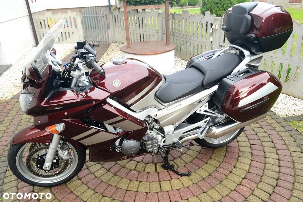 Yamaha FJR - 35