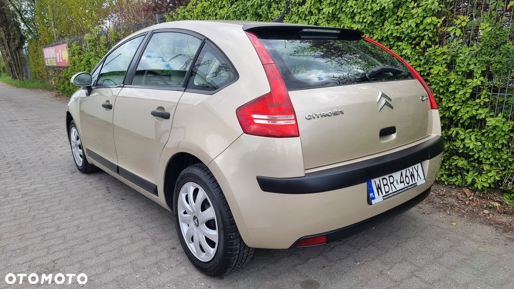 Citroën C4 1.6 16V Impress - 23