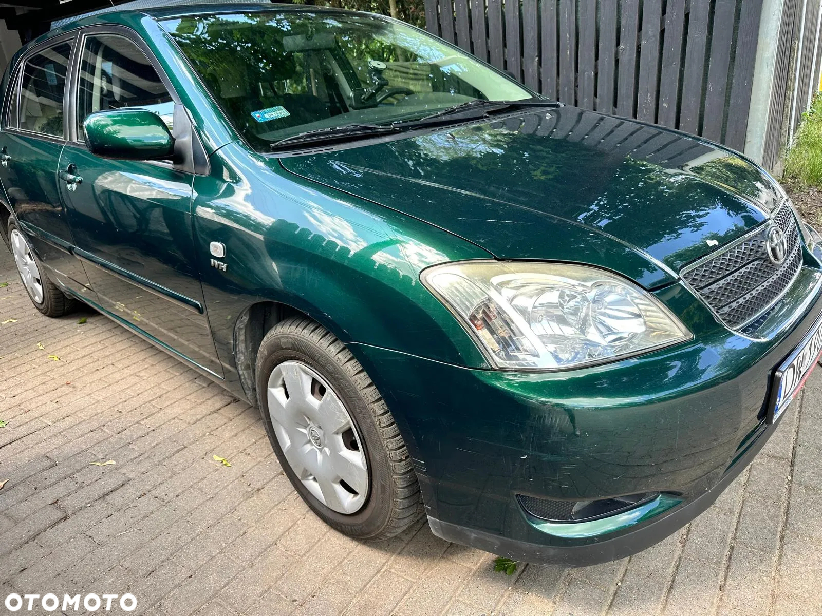 Toyota Corolla 1.6 VVT-i Sol - 3