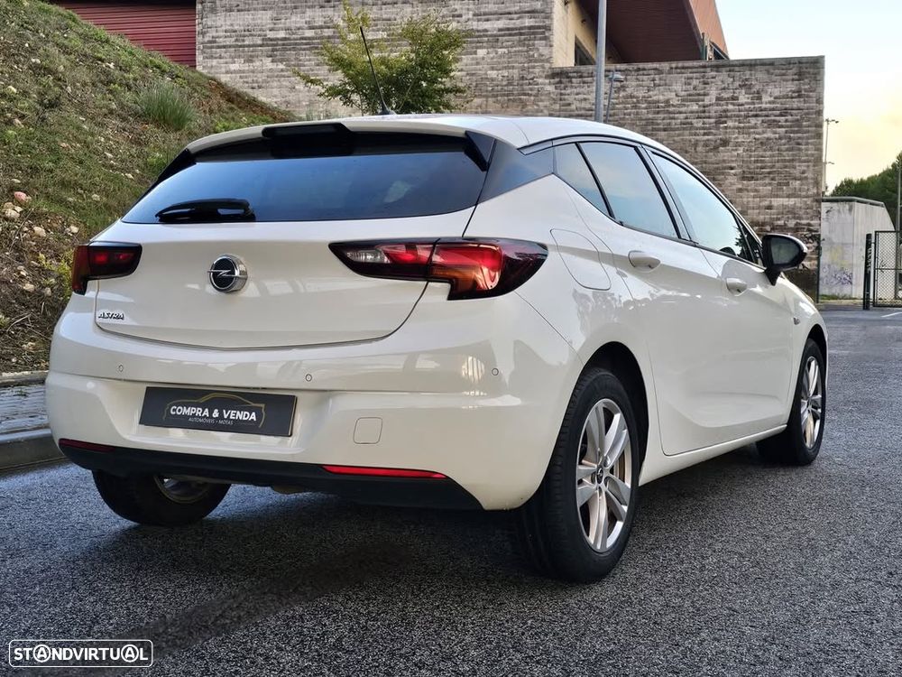 Opel Astra 1.5 D Business Edition S/S - 4