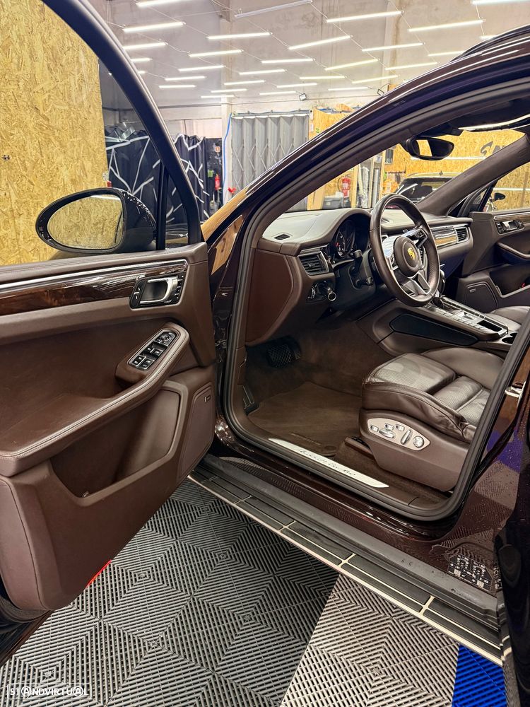 Porsche Macan Turbo - 15