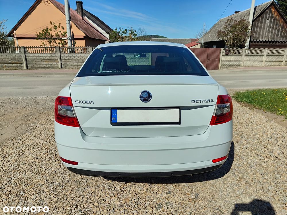 Skoda Octavia 1.5 TSI ACT Style DSG - 4