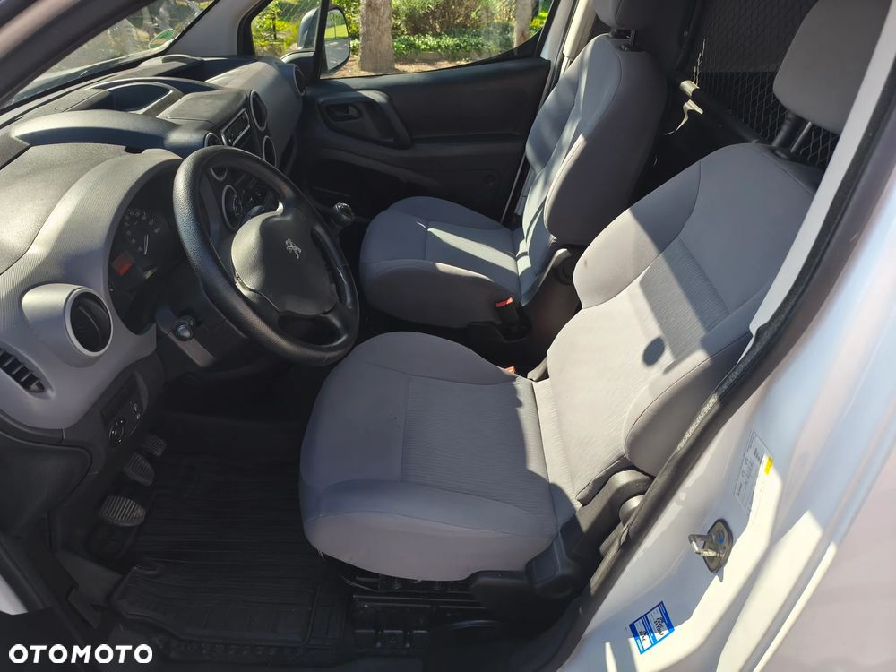 Peugeot Partner - 13