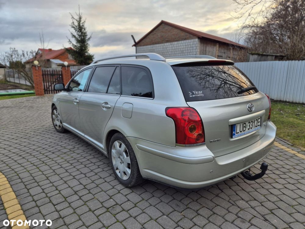 Toyota Avensis 2.0 D-4D Combi - 6