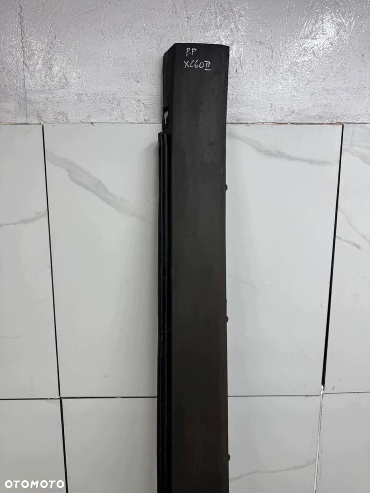 listwa progowa prawa volvo xc60 ii 2017- 31420623 - 4