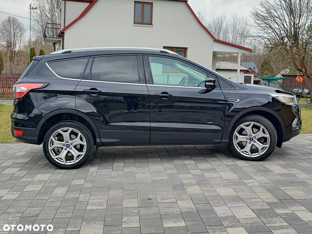 Ford Kuga 2.0 TDCi 4x4 Titanium - 25