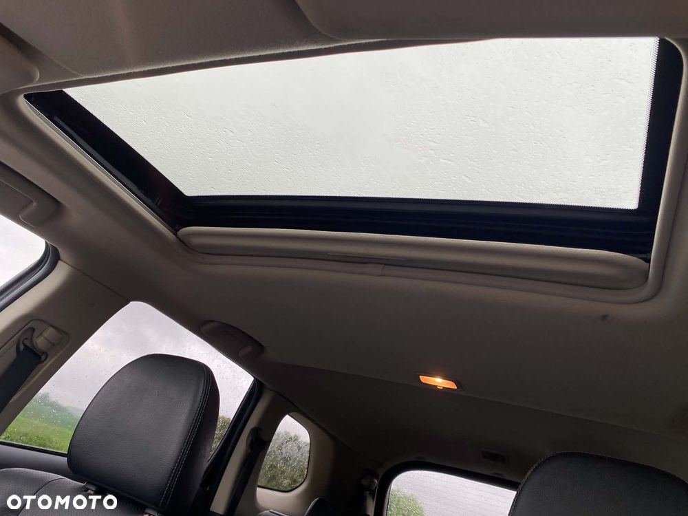 Mitsubishi Outlander - 18