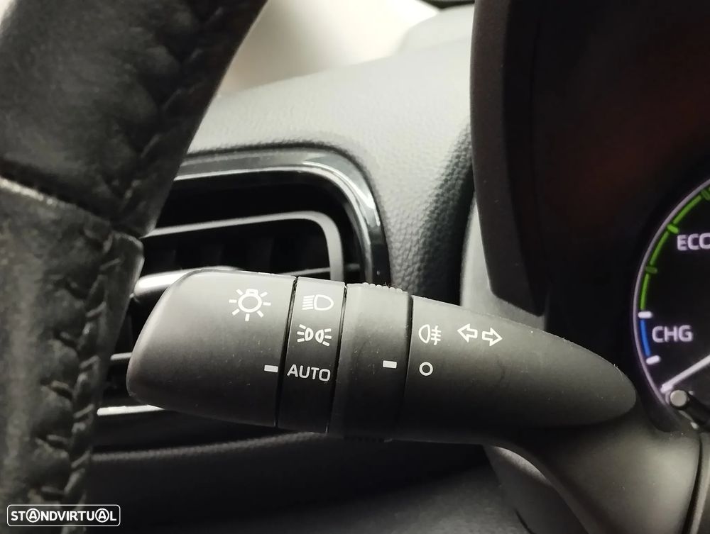 Toyota Yaris 1.5 HDF Comfort Plus - 19