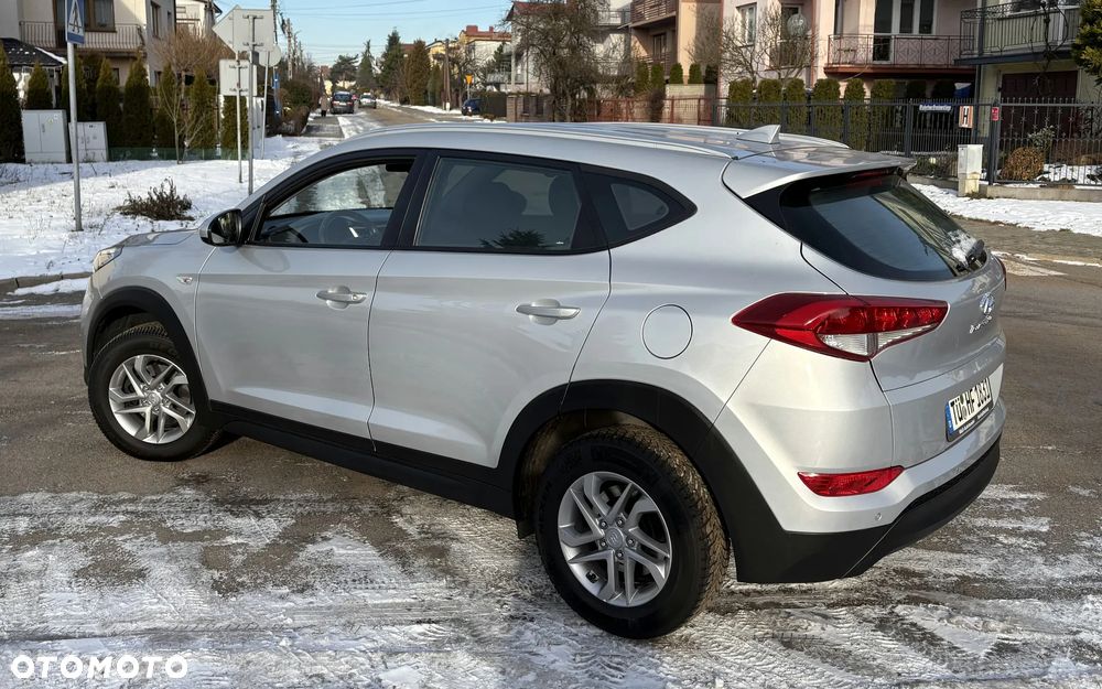 Hyundai Tucson blue 1.7 CRDi 2WD Style - 5