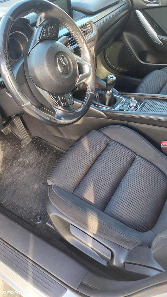 Mazda 6 - 11