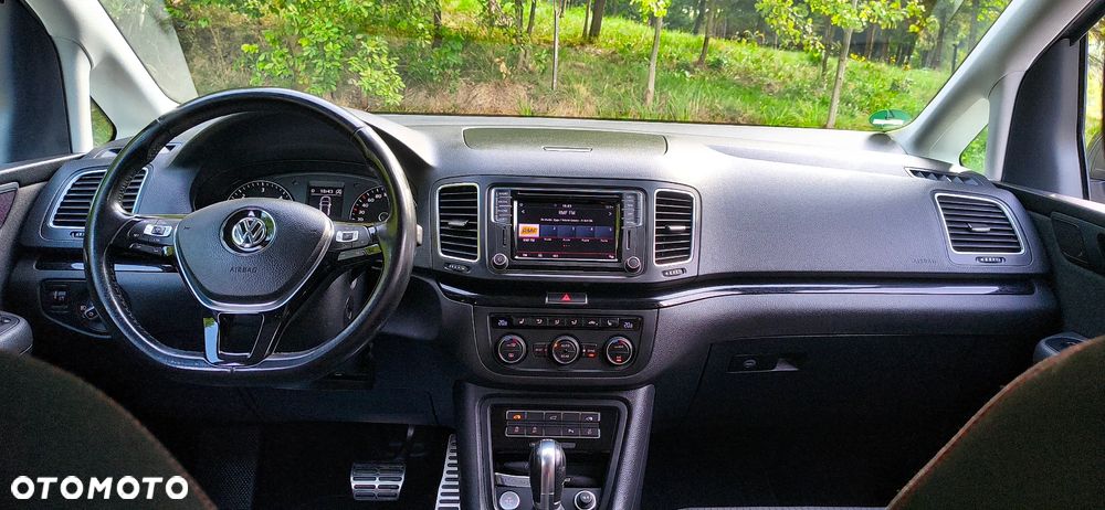 Volkswagen Sharan 2.0 TDI DSG 4MOTION (BlueMotion Technology) Sound - 13