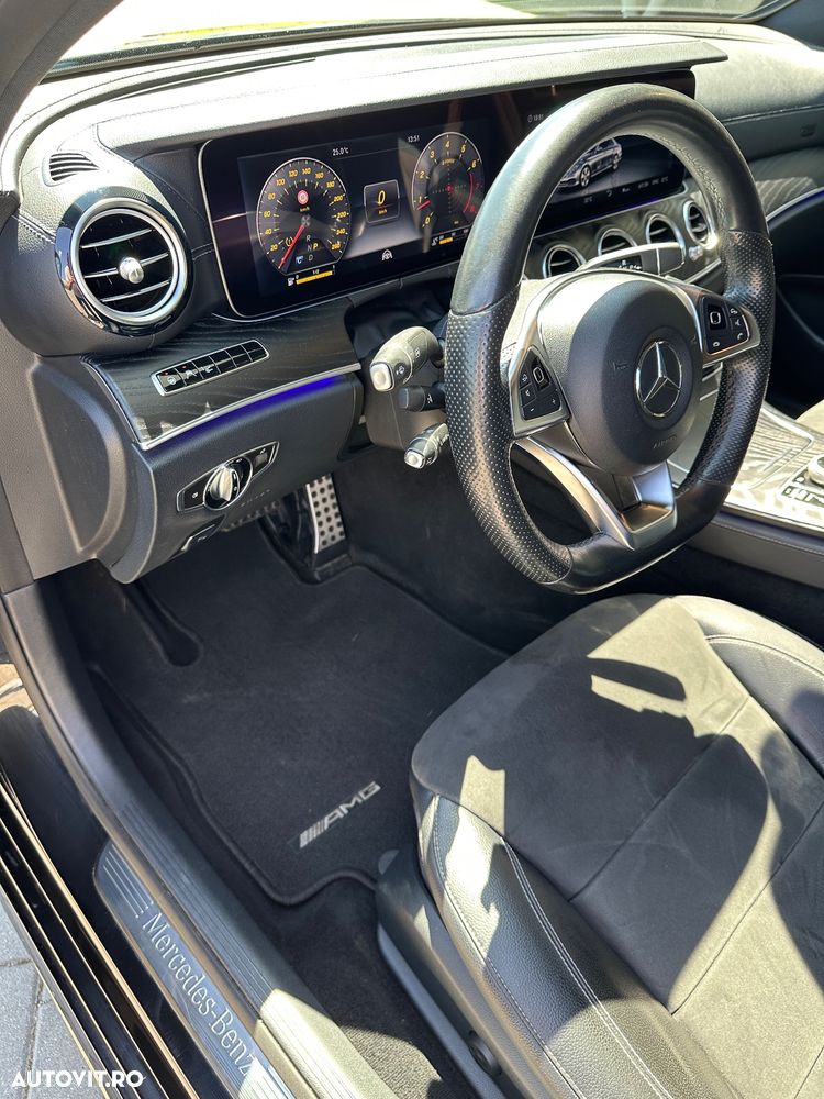 Mercedes-Benz E 200 4MATIC Aut. - 12