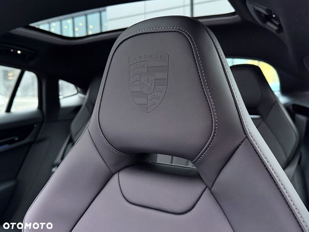 Porsche Panamera - 38