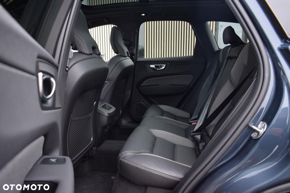 Volvo XC 60 - 23
