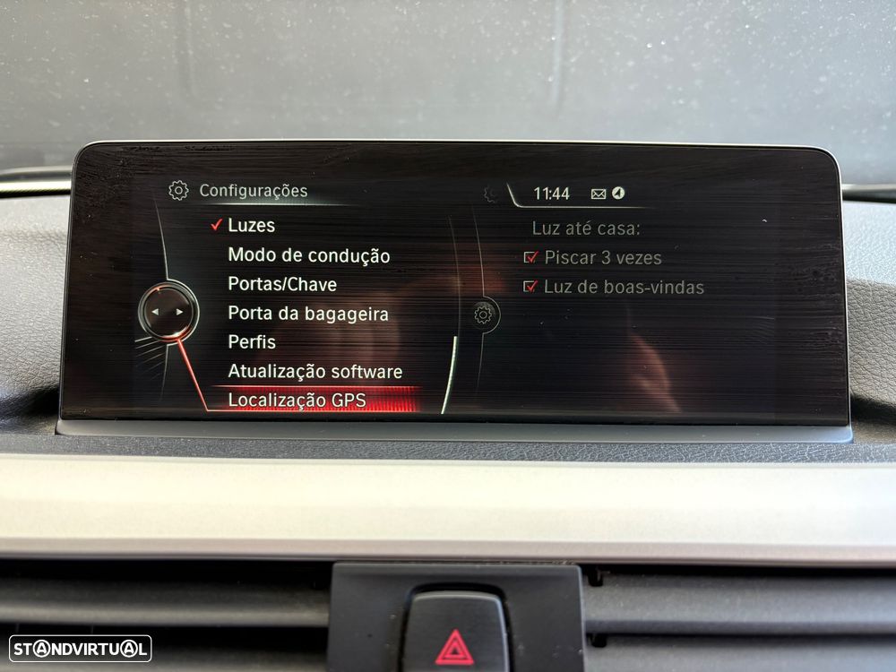 BMW 320 d Aut. Sport Line - 57