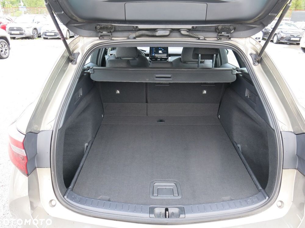 Toyota Corolla 1.8 Hybrid Comfort - 10