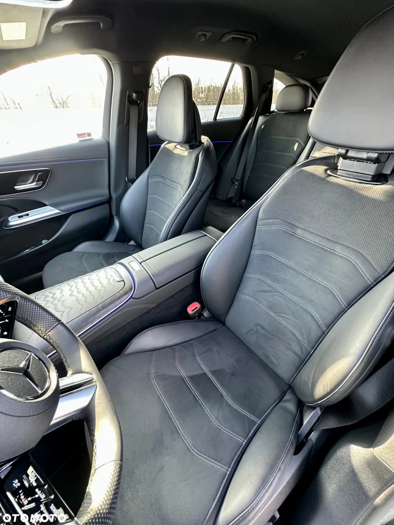 Mercedes-Benz Klasa E 220 d T 9G-TRONIC Edition AMG Line - 26