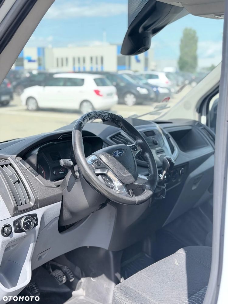 Ford Transit - 2